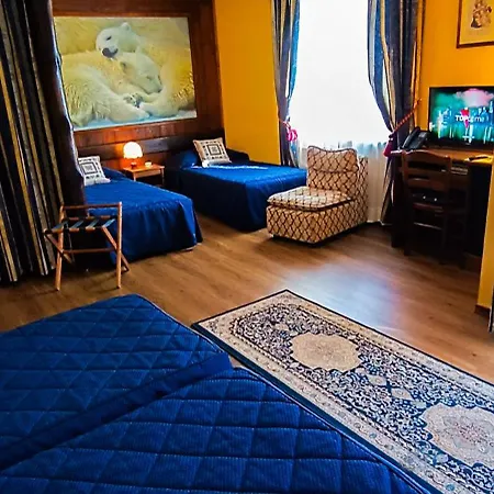 Отель Edelweiss & 4*