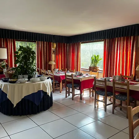Edelweiss & Ξενοδοχείο 4*