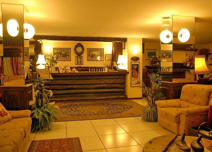 Hotel Edelweiss & 4*