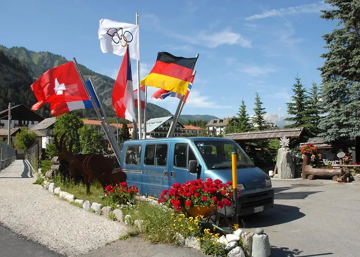 Edelweiss & Cesana Torinese
