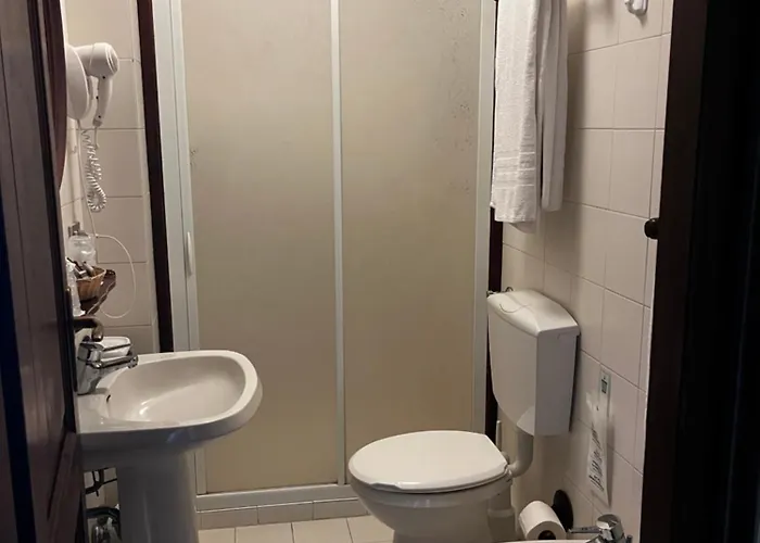 Edelweiss & 4* Cesana Torinese