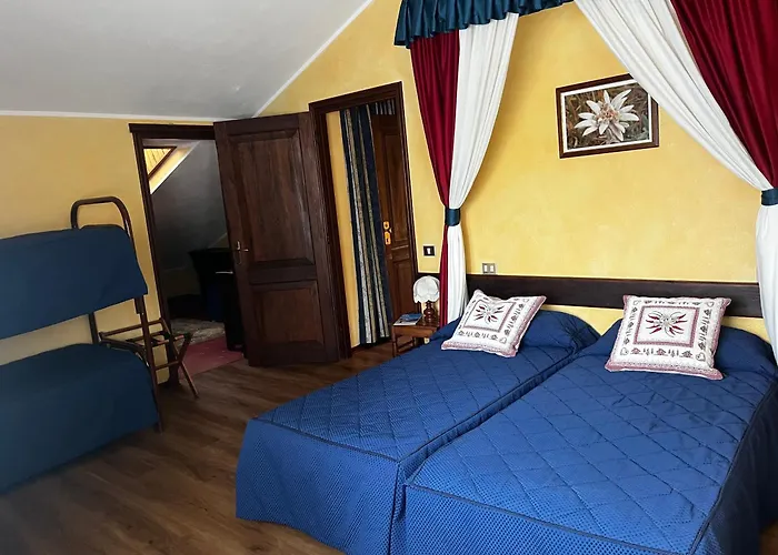 Hotel Edelweiss & Cesana Torinese