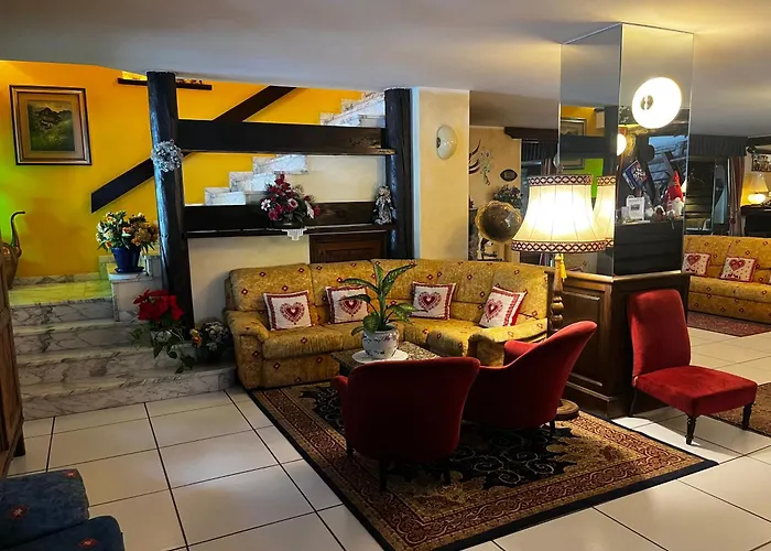 Hotel Edelweiss &